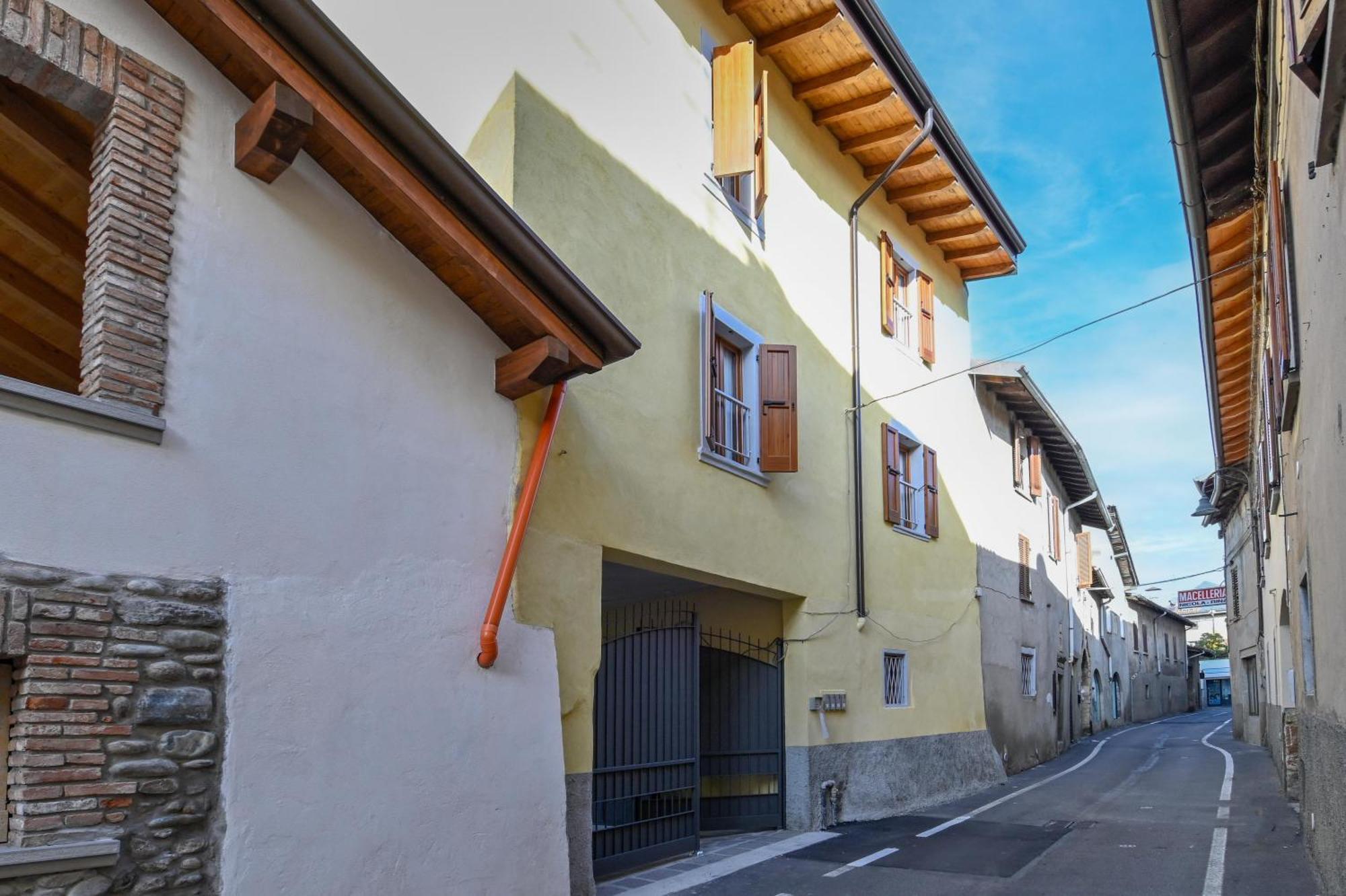 La Corte Di Scanzo Scanzorosciate Exterior foto
